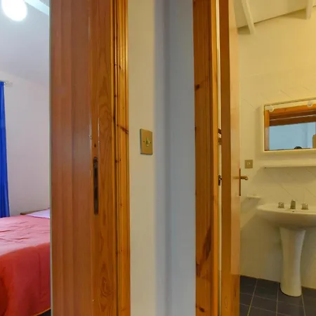 1 Bedroom In Acqualadrone Apartment Sparta