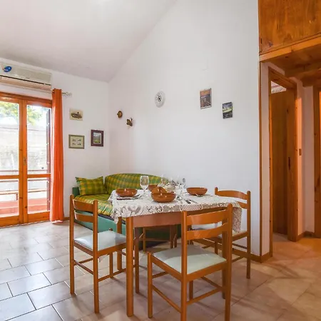 1 Bedroom In Acqualadrone Sparta